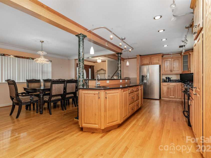 9825 Hagers Road, Huntersville, NC 28078.  MLS# CAR4290223, YatesRealty ID 1160. 