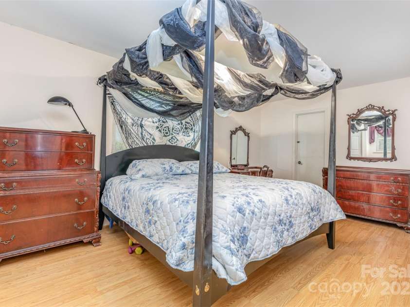 9825 Hagers Road, Huntersville, NC 28078.  MLS# CAR4290223, YatesRealty ID 1160. 