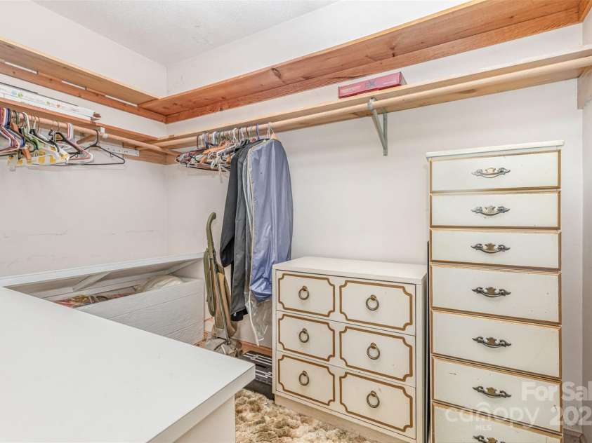 9825 Hagers Road, Huntersville, NC 28078.  MLS# CAR4290223, YatesRealty ID 1160. 