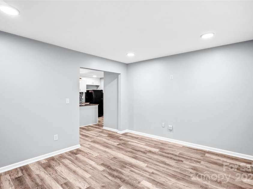 6628 Cool Water Court, Charlotte, NC 28215.  MLS# CAR4237203, YatesRealty ID 11600. 