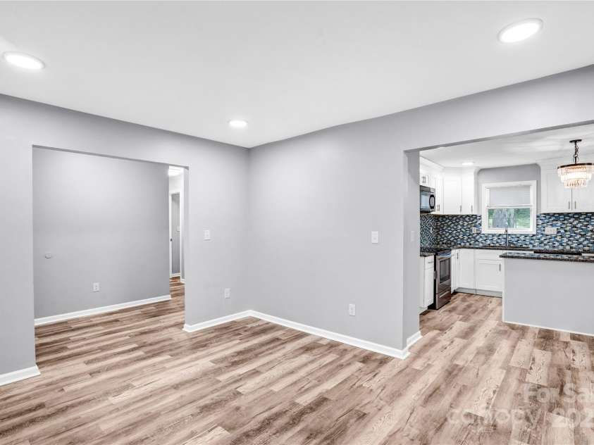 6628 Cool Water Court, Charlotte, NC 28215.  MLS# CAR4237203, YatesRealty ID 11600. 
