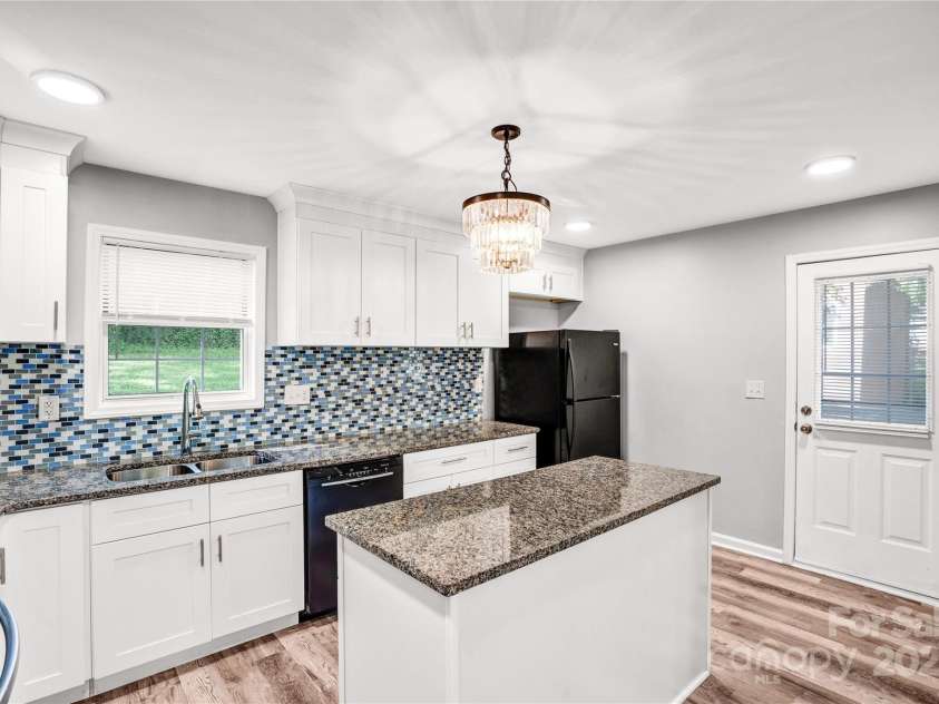 6628 Cool Water Court, Charlotte, NC 28215.  MLS# CAR4237203, YatesRealty ID 11600. 