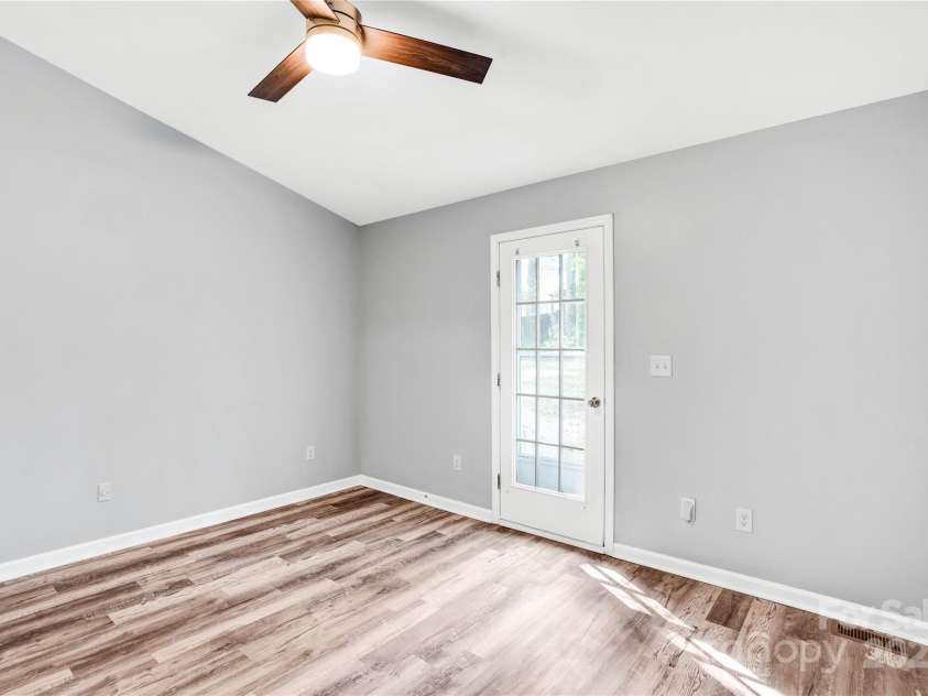 6628 Cool Water Court, Charlotte, NC 28215.  MLS# CAR4237203, YatesRealty ID 11600. 