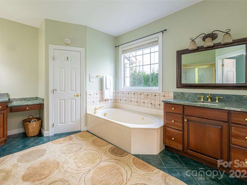 9 Meadow Glen Drive, Weaverville, NC 28787.  MLS# CAR4244294, YatesRealty ID 11601. 