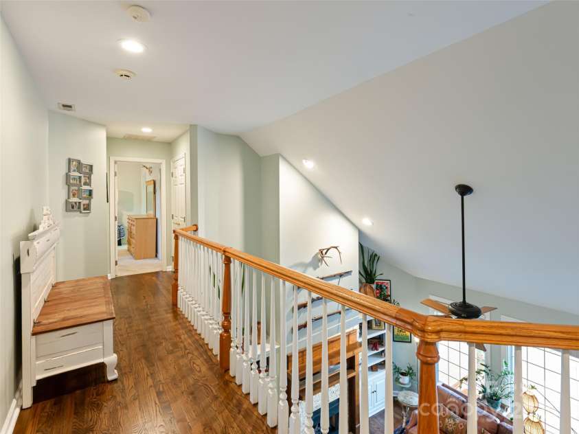 9 Meadow Glen Drive, Weaverville, NC 28787.  MLS# CAR4244294, YatesRealty ID 11601. 