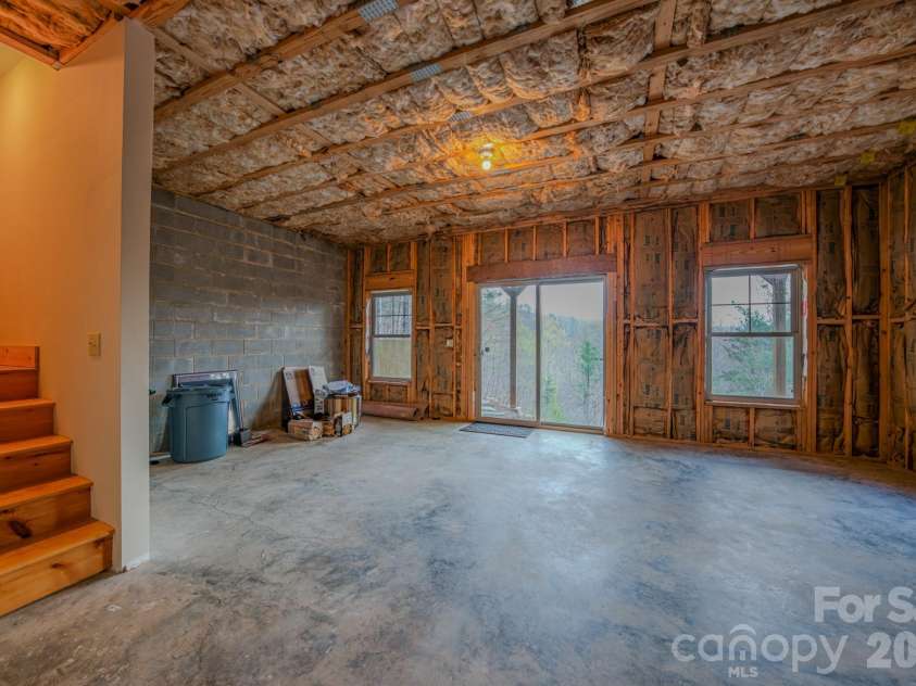 9147 Shortoff View Terrace, Nebo, NC 28761.  MLS# CAR4358126, YatesRealty ID 11601. 