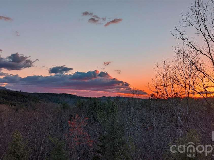 9147 Shortoff View Terrace, Nebo, NC 28761.  MLS# CAR4358126, YatesRealty ID 11601. 