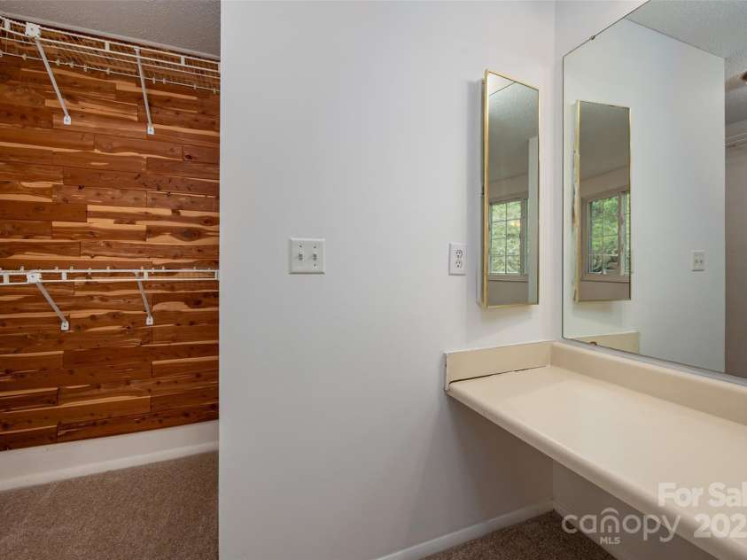 7309 Pebblestone Drive, Charlotte, NC 28212.  MLS# CAR4249621, YatesRealty ID 11602. 