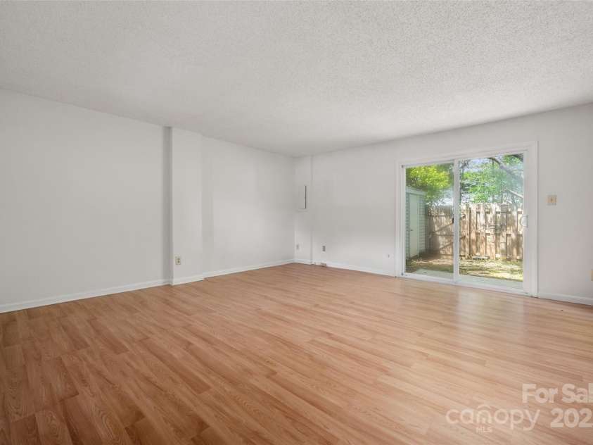 7309 Pebblestone Drive, Charlotte, NC 28212.  MLS# CAR4249621, YatesRealty ID 11602. 