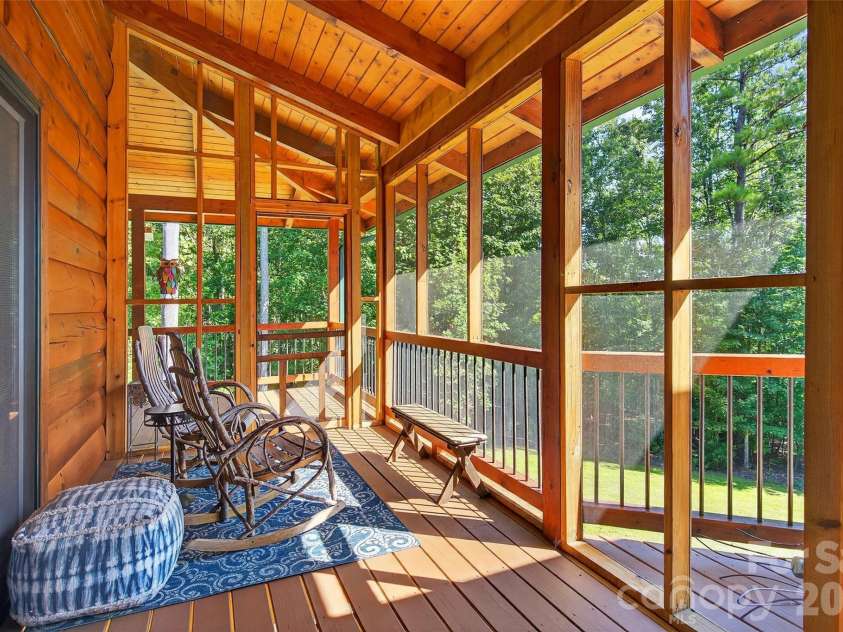 61 Majestic Path, Nebo, NC 28761.  MLS# CAR4357371, YatesRealty ID 11603. 