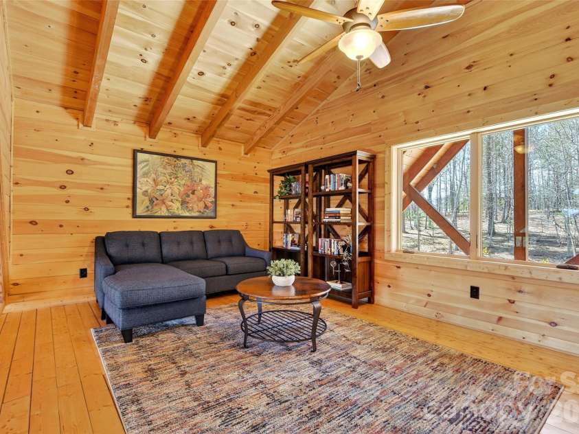 61 Majestic Path, Nebo, NC 28761.  MLS# CAR4357371, YatesRealty ID 11603. 