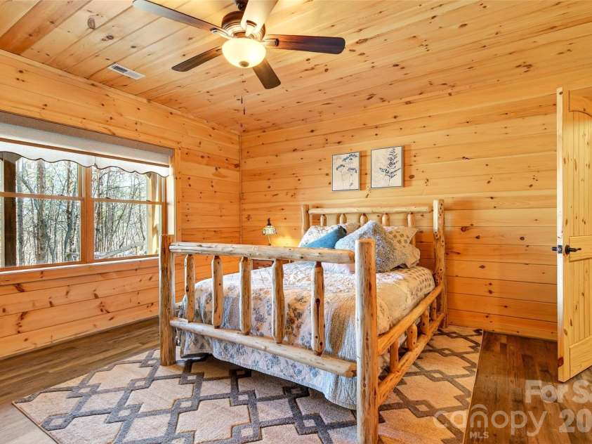 61 Majestic Path, Nebo, NC 28761.  MLS# CAR4357371, YatesRealty ID 11603. 