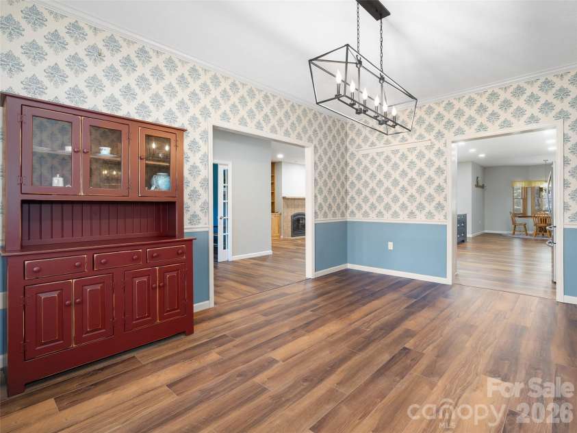 33 Freedom Drive, Waynesville, NC 28786.  MLS# CAR4359013, YatesRealty ID 11604. 