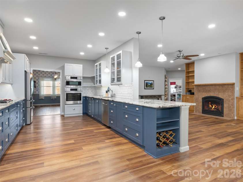 33 Freedom Drive, Waynesville, NC 28786.  MLS# CAR4359013, YatesRealty ID 11604. 