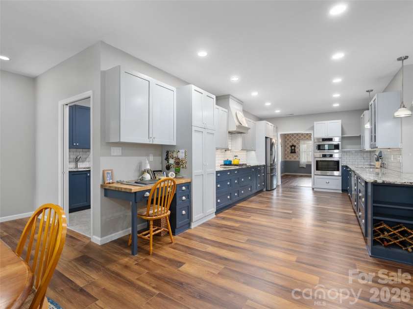 33 Freedom Drive, Waynesville, NC 28786.  MLS# CAR4359013, YatesRealty ID 11604. 