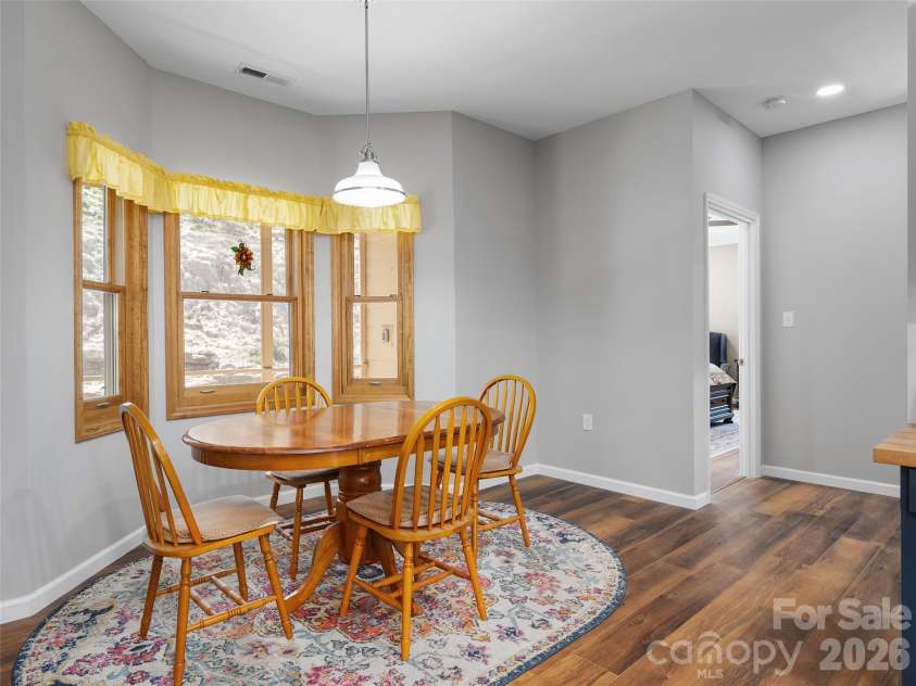 33 Freedom Drive, Waynesville, NC 28786.  MLS# CAR4359013, YatesRealty ID 11604. 