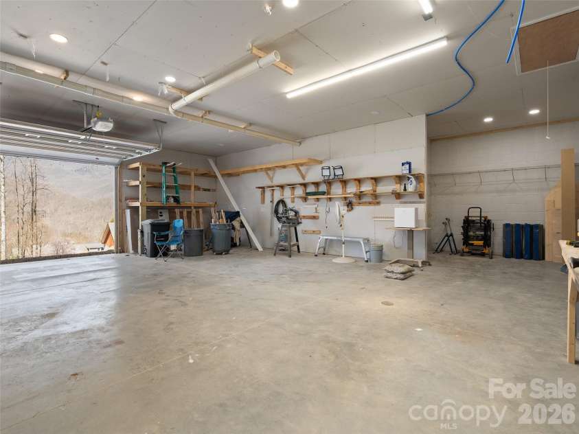 33 Freedom Drive, Waynesville, NC 28786.  MLS# CAR4359013, YatesRealty ID 11604. 