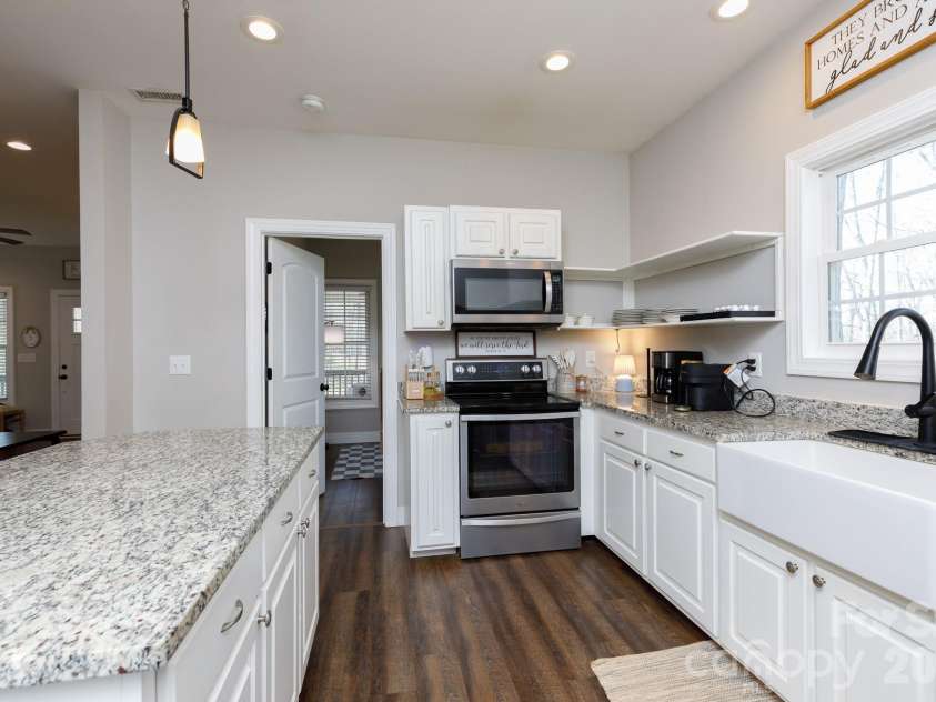 442 Cotton Court, York, SC 29745.  MLS# CAR4359093, YatesRealty ID 11605. 