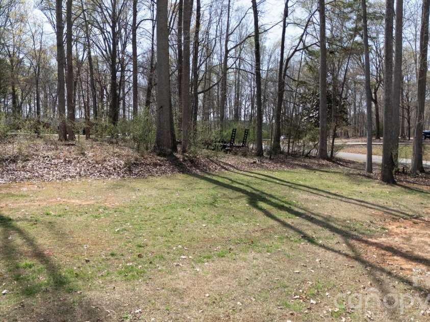 442 Cotton Court, York, SC 29745.  MLS# CAR4359093, YatesRealty ID 11605. 