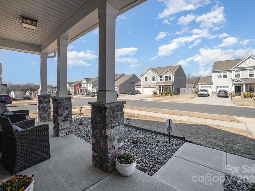 7019 Lenton Road, Charlotte, NC 28215.  MLS# CAR4220117, YatesRealty ID 11605. 
