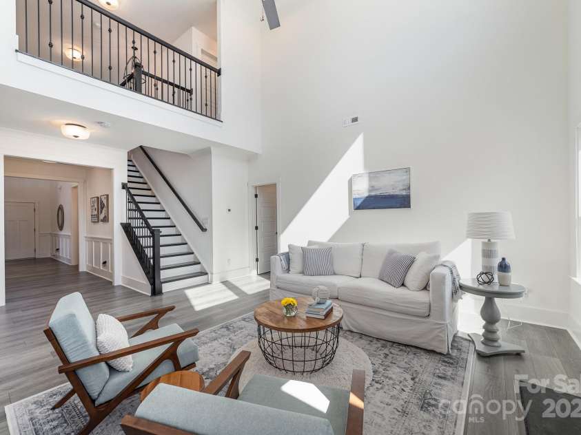 7019 Lenton Road, Charlotte, NC 28215.  MLS# CAR4220117, YatesRealty ID 11605. 