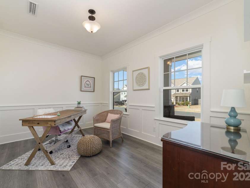 7019 Lenton Road, Charlotte, NC 28215.  MLS# CAR4220117, YatesRealty ID 11605. 