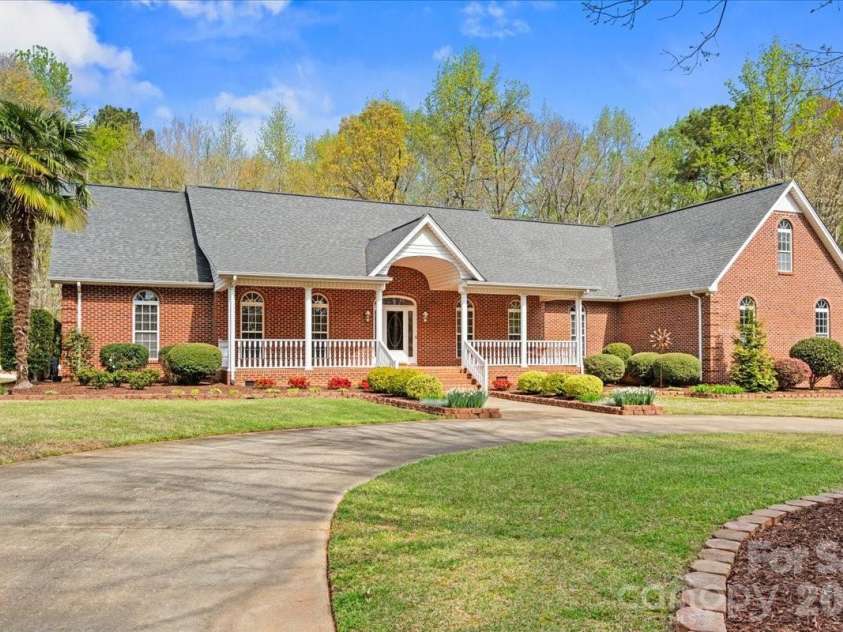 299 Fairway Lane, Pageland, SC 29728.  MLS# CAR4359076, YatesRealty ID 11606. 