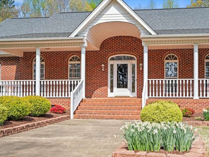 299 Fairway Lane, Pageland, SC 29728.  MLS# CAR4359076, YatesRealty ID 11606. 