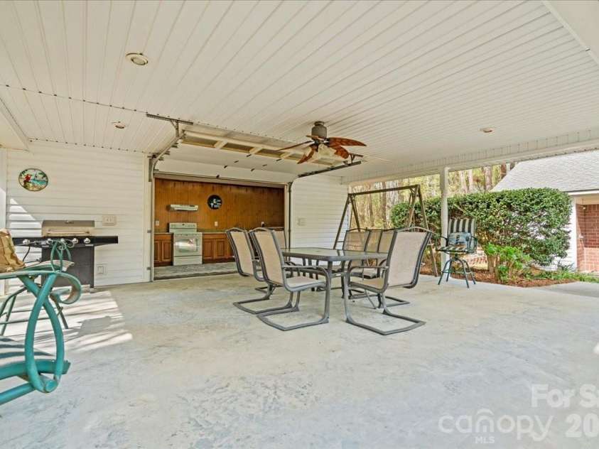 299 Fairway Lane, Pageland, SC 29728.  MLS# CAR4359076, YatesRealty ID 11606. 