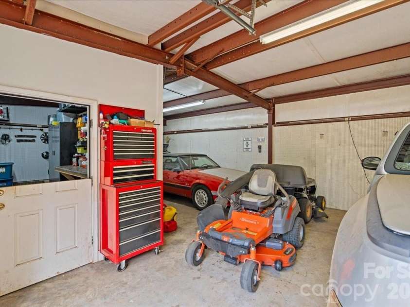 299 Fairway Lane, Pageland, SC 29728.  MLS# CAR4359076, YatesRealty ID 11606. 