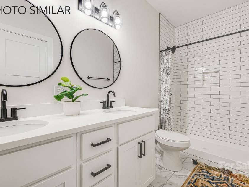 31 White Avenue, Asheville, NC 28803.  MLS# CAR4253331, YatesRealty ID 11606. 