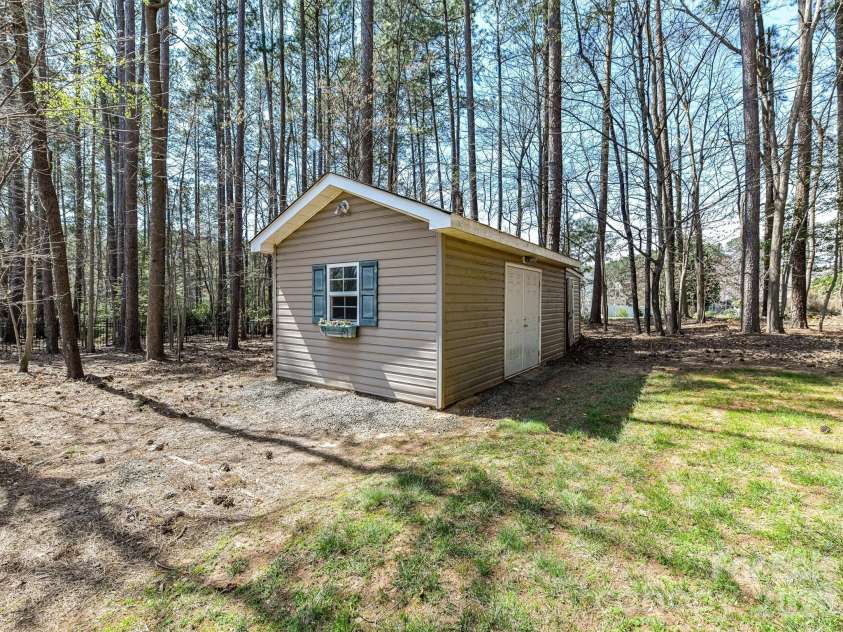 2597 Penngate Drive, Sherrills Ford, NC 28673.  MLS# CAR4359805, YatesRealty ID 11609. 