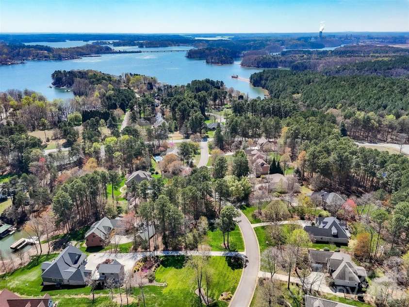 2597 Penngate Drive, Sherrills Ford, NC 28673.  MLS# CAR4359805, YatesRealty ID 11609. 