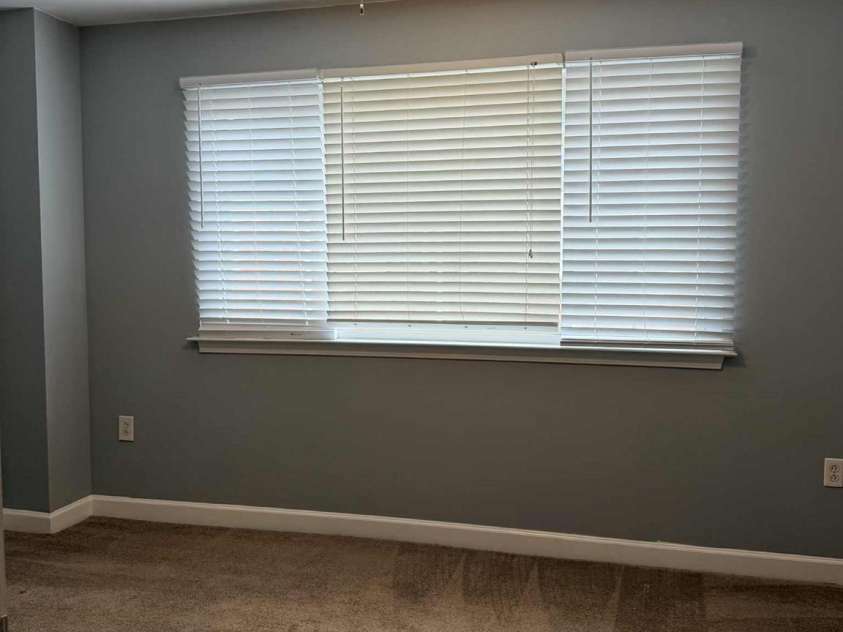 1218 Green Oaks Lane, Charlotte, NC 28205.  MLS# CAR4311508, YatesRealty ID 1161. Back BR 