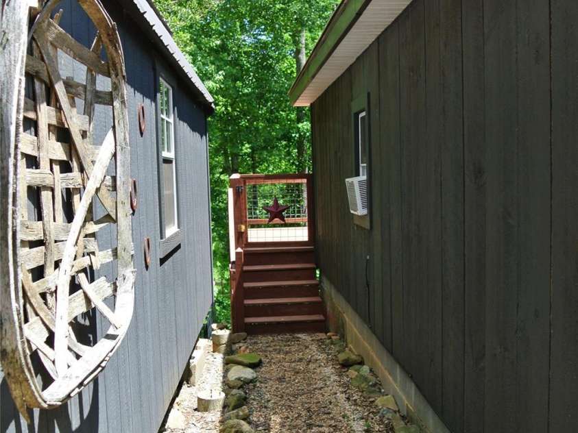 282 Chase Lane, Rutherfordton, NC 28139.  MLS# CAR4256745, YatesRealty ID 11610. 