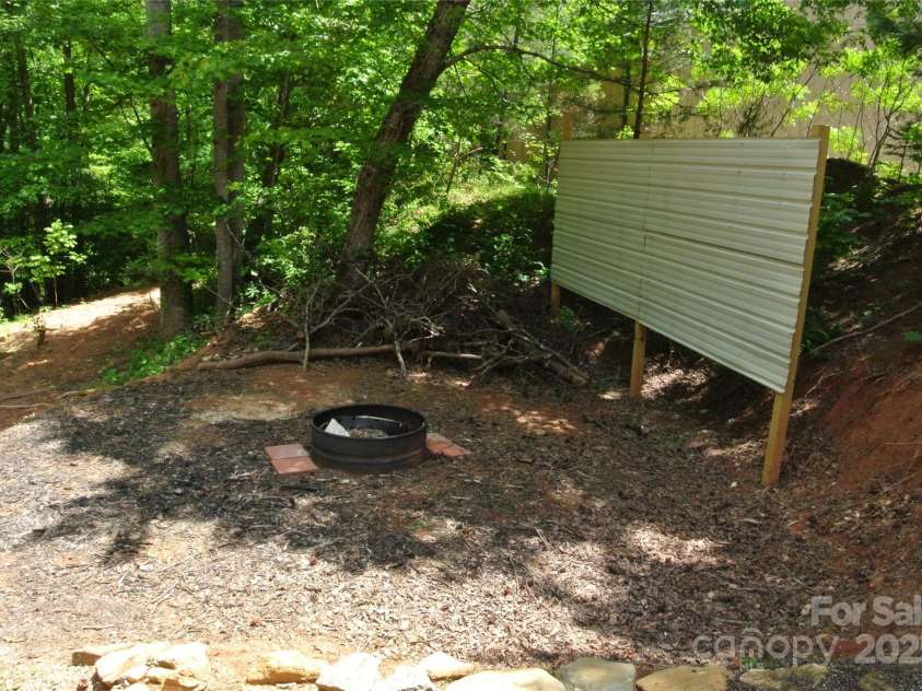 282 Chase Lane, Rutherfordton, NC 28139.  MLS# CAR4256745, YatesRealty ID 11610. 