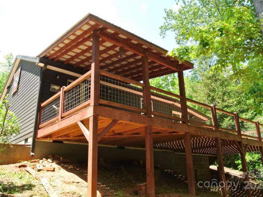 282 Chase Lane, Rutherfordton, NC 28139.  MLS# CAR4256745, YatesRealty ID 11610. 