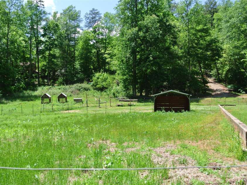 282 Chase Lane, Rutherfordton, NC 28139.  MLS# CAR4256745, YatesRealty ID 11610. 