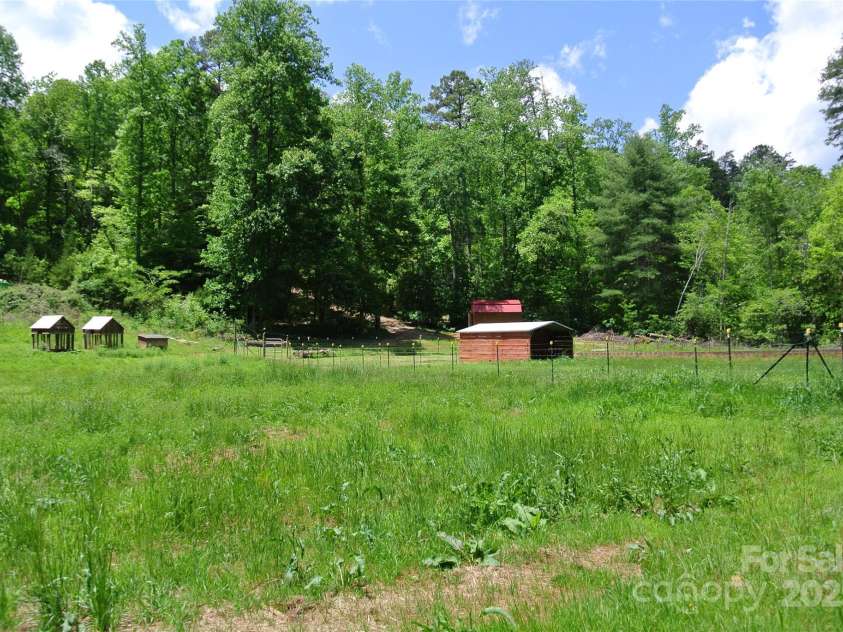 282 Chase Lane, Rutherfordton, NC 28139.  MLS# CAR4256745, YatesRealty ID 11610. 