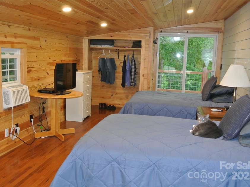 282 Chase Lane, Rutherfordton, NC 28139.  MLS# CAR4256745, YatesRealty ID 11610. 