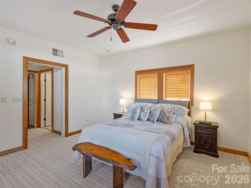 61 Creekside Way, Burnsville, NC 28714.  MLS# CAR4359230, YatesRealty ID 11613. 