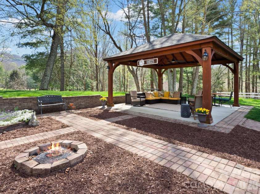 223 Fairway Terrace, Canton, NC 28716.  MLS# CAR4359000, YatesRealty ID 11614. Covered Pavilion