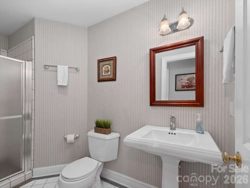223 Fairway Terrace, Canton, NC 28716.  MLS# CAR4359000, YatesRealty ID 11614. Downstairs Full Bath