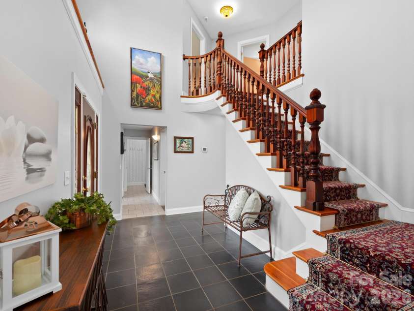 223 Fairway Terrace, Canton, NC 28716.  MLS# CAR4359000, YatesRealty ID 11614. Foyer