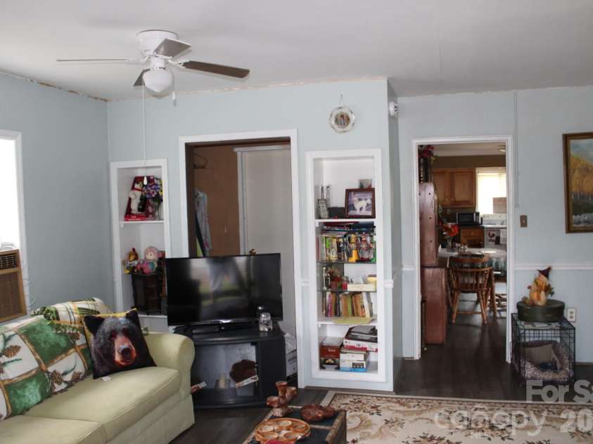 7282 NC Hwy 108 Highway, Mill Spring, NC 28756.  MLS# CAR4360681, YatesRealty ID 11616. 