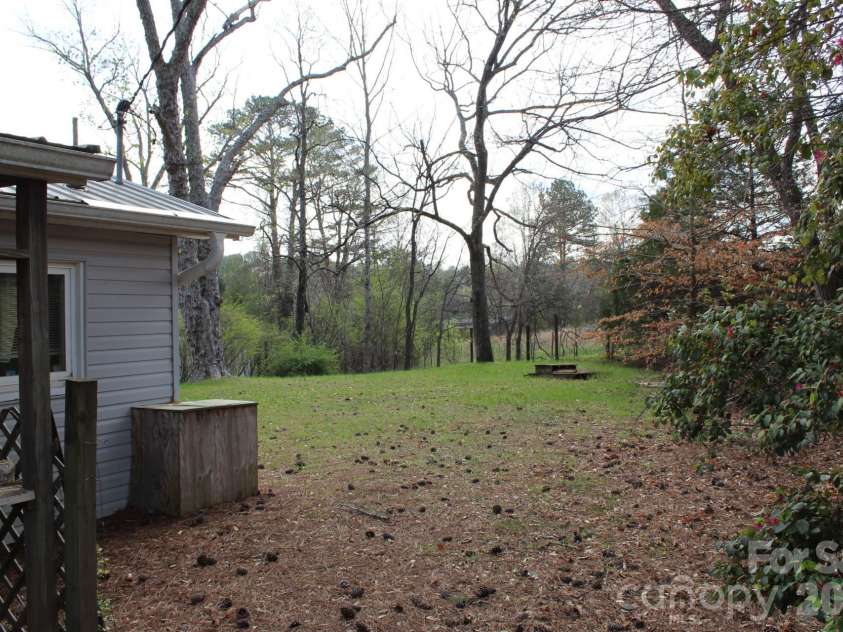 7282 NC Hwy 108 Highway, Mill Spring, NC 28756.  MLS# CAR4360681, YatesRealty ID 11616. 