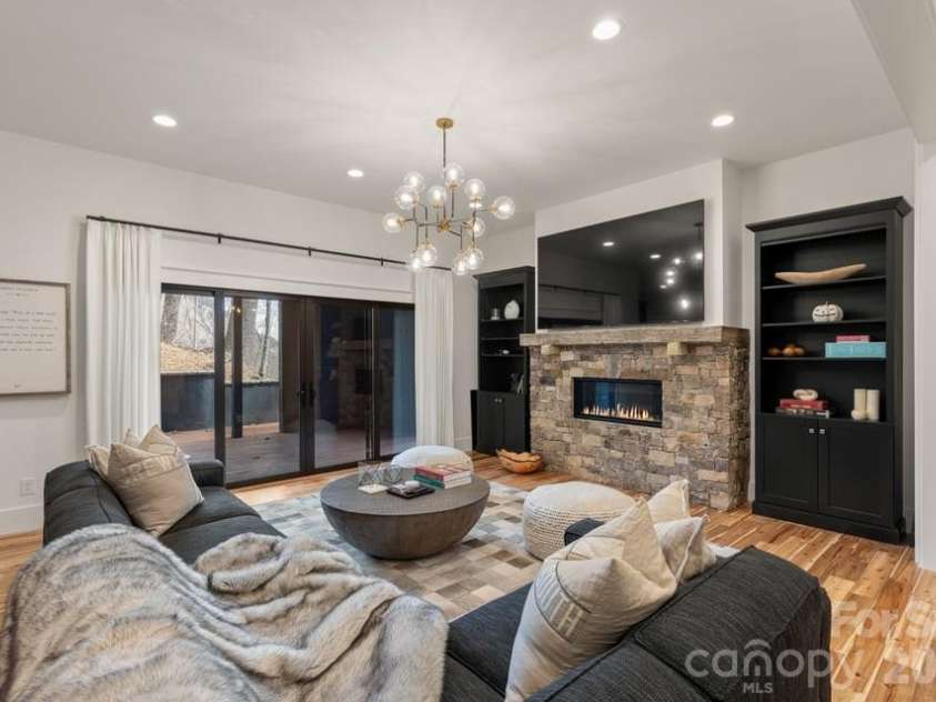 692 Lost Trail, Highlands, NC 28741.  MLS# CAR4360852, YatesRealty ID 11617. Lower Level Rec Room