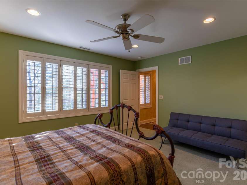 446 Windridge Drive, Sugar Grove, NC 28679.  MLS# CAR4360975, YatesRealty ID 11618. 