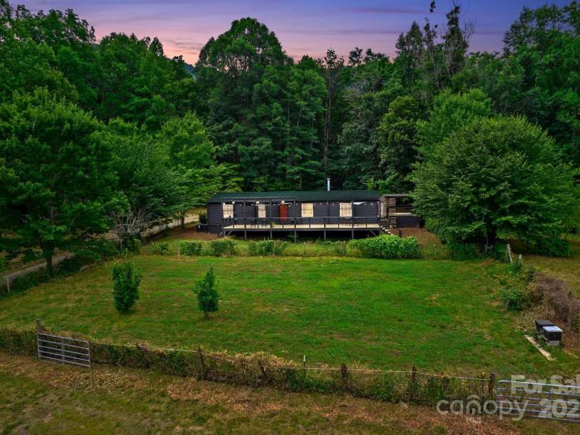 8252 Holbert Cove Road, Saluda, NC 28773.  MLS# CAR4257298, YatesRealty ID 11619. 