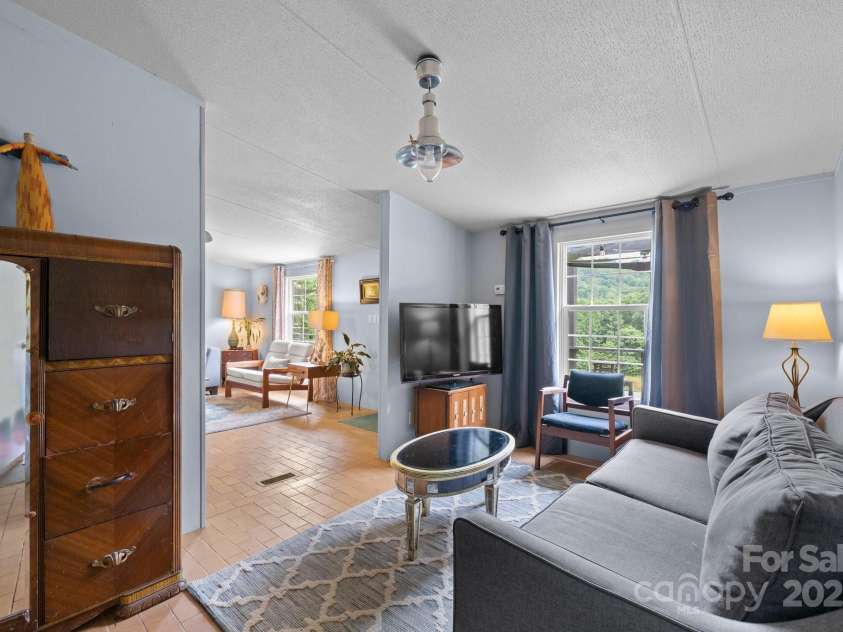8252 Holbert Cove Road, Saluda, NC 28773.  MLS# CAR4257298, YatesRealty ID 11619. 